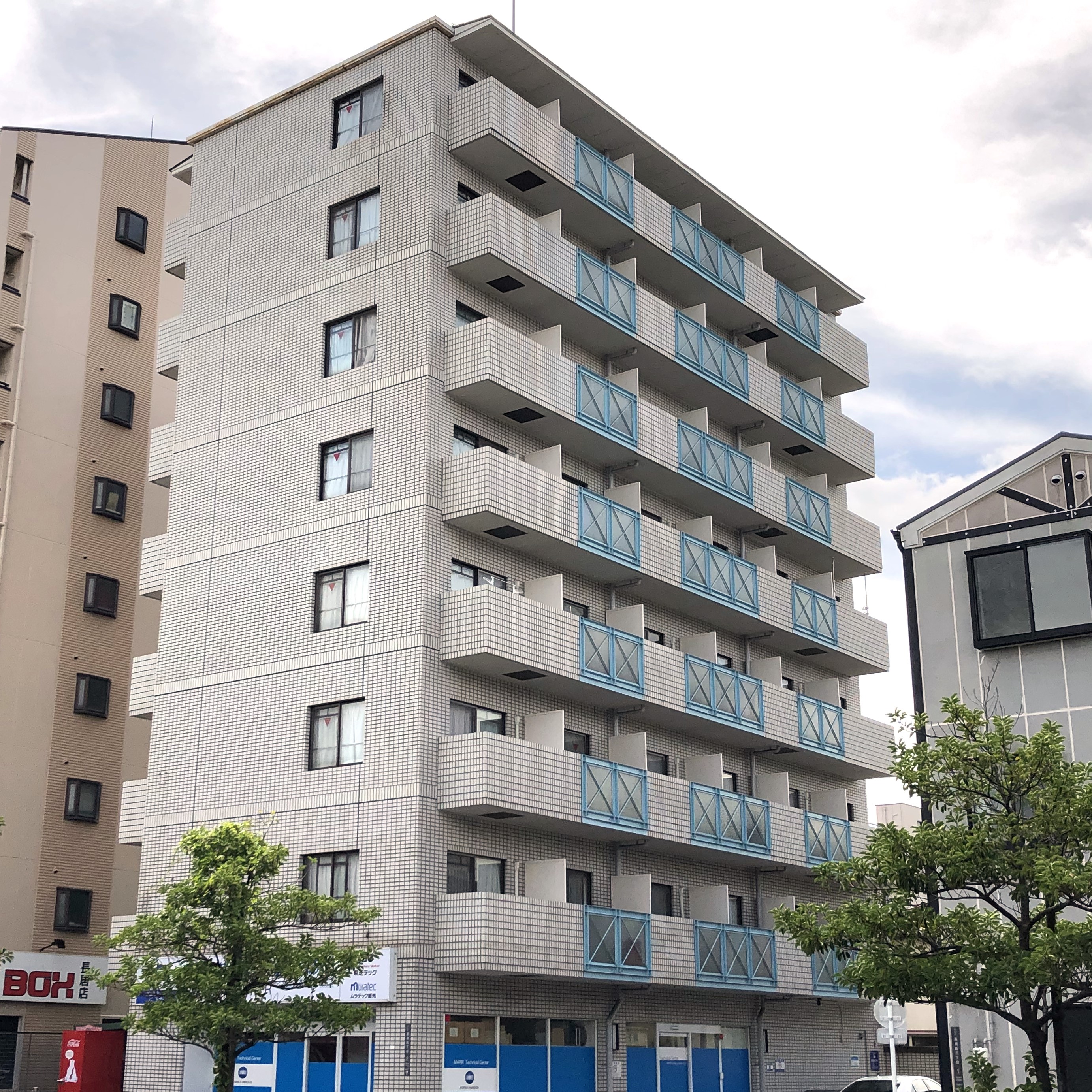 フローライト長居